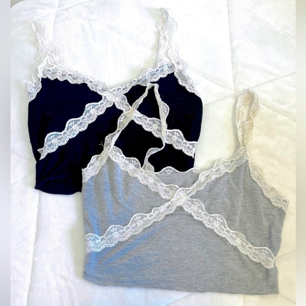SHEIN two lace cropped tank tops